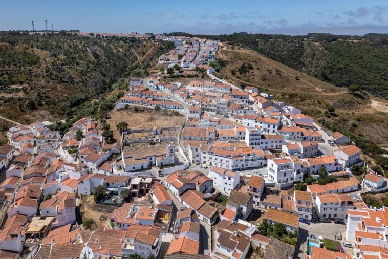 Apartamento T2 para Venda em Odeceixe Foto 3