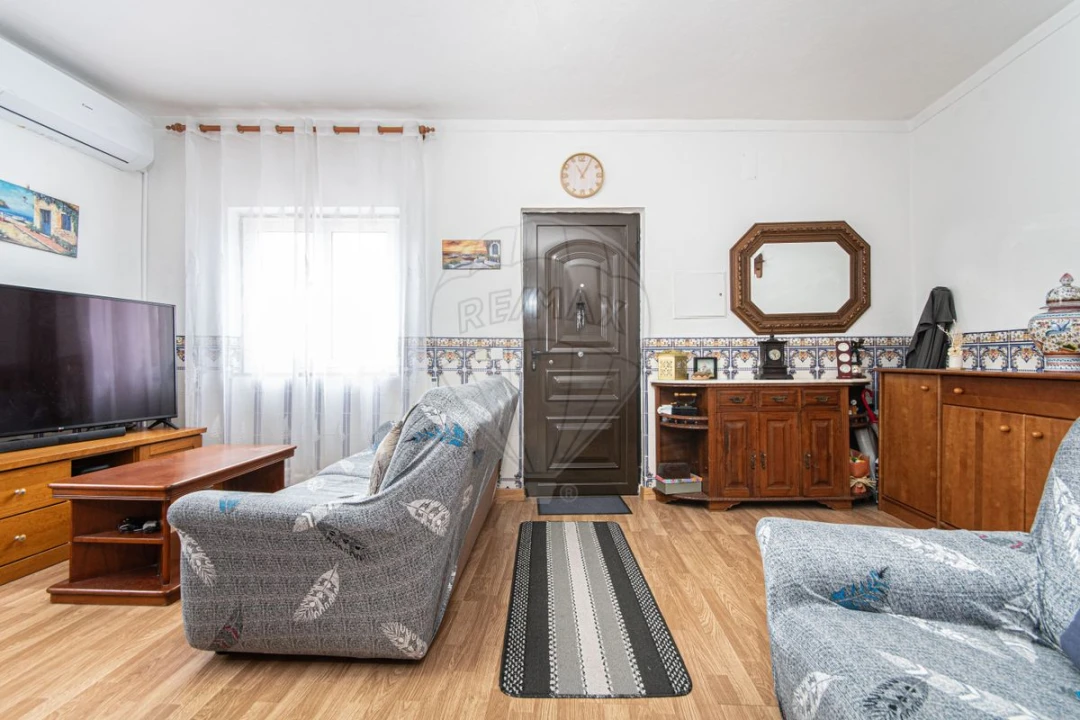 Moradia T2 para Venda em Ventosa Foto 11