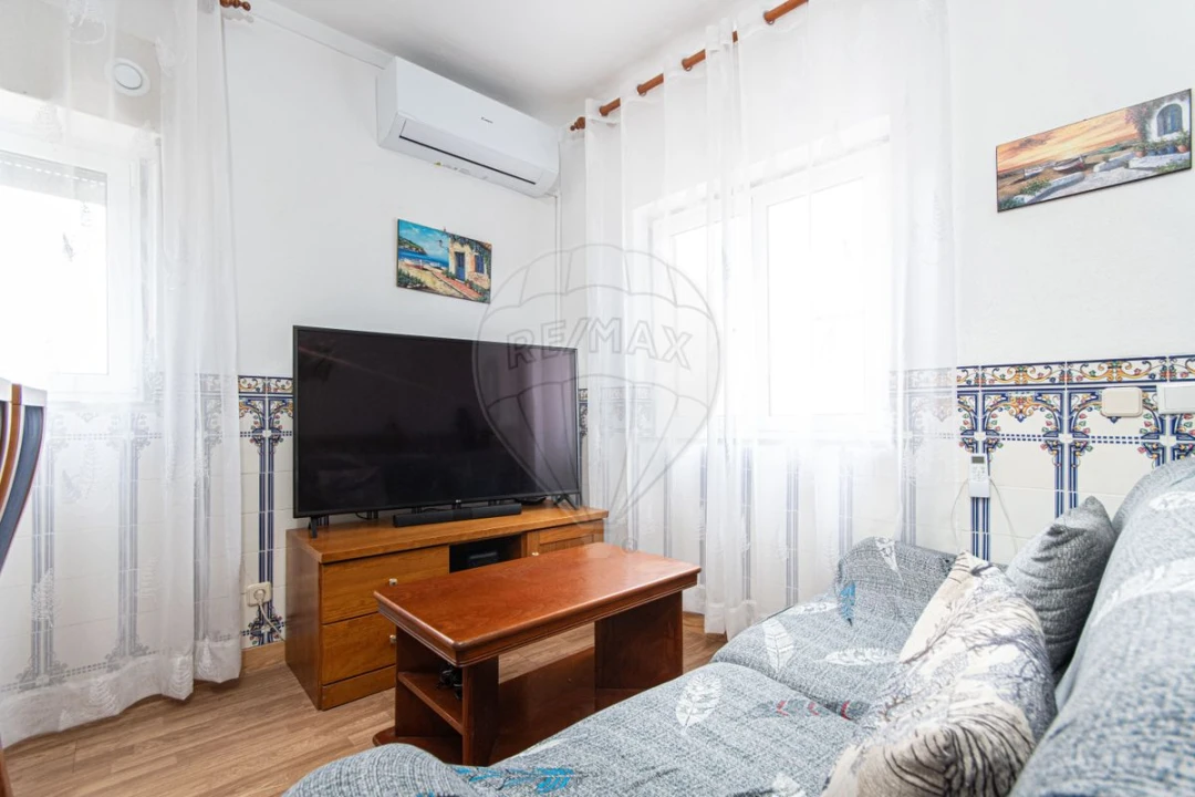 Moradia T2 para Venda em Ventosa Foto 10