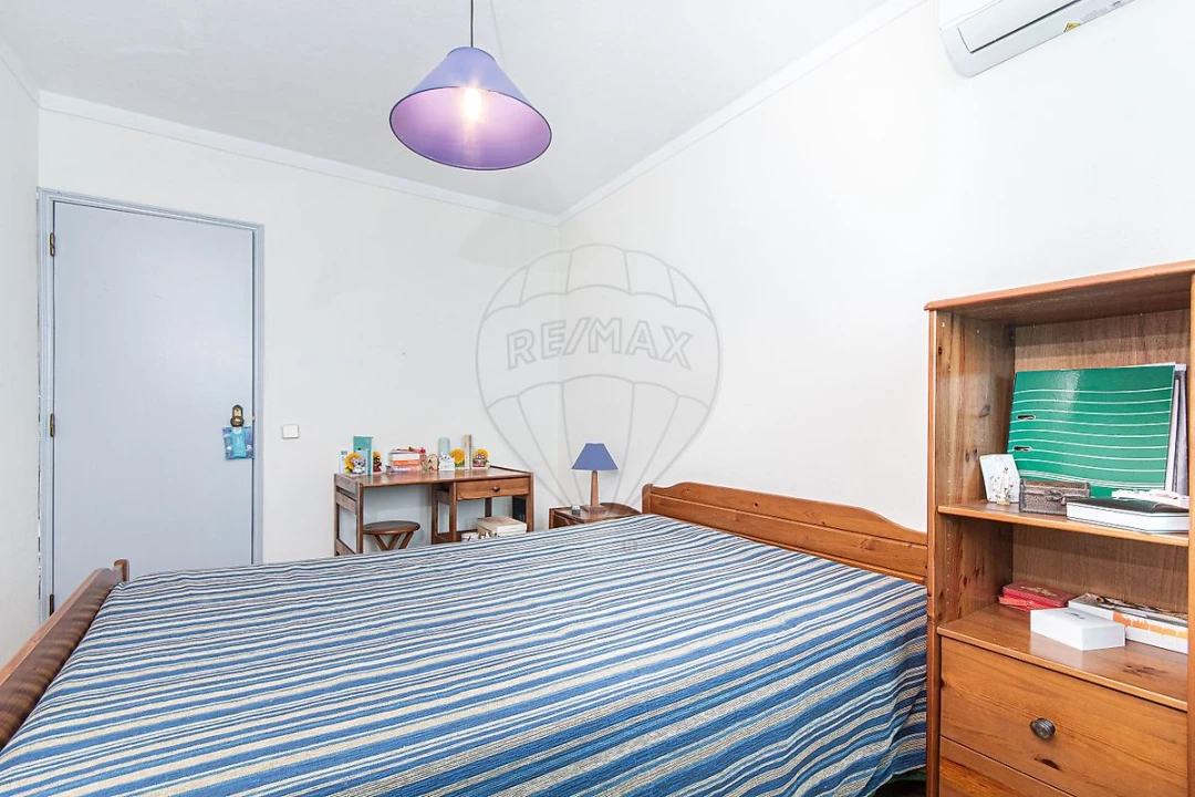 Moradia T2 para Venda em Ventosa Foto 17