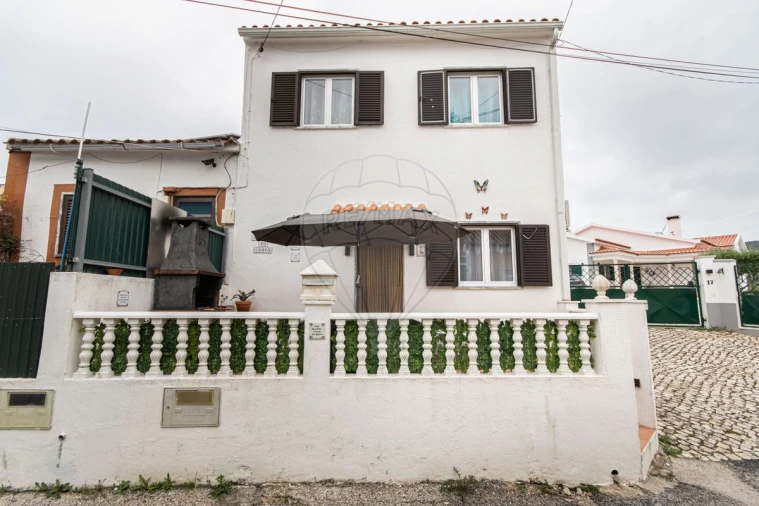 Moradia T2 para Venda em Ventosa Foto 2