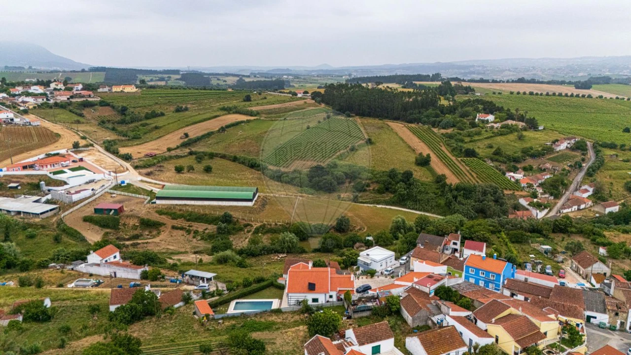 Moradia T2 para Venda em Ventosa Foto 30