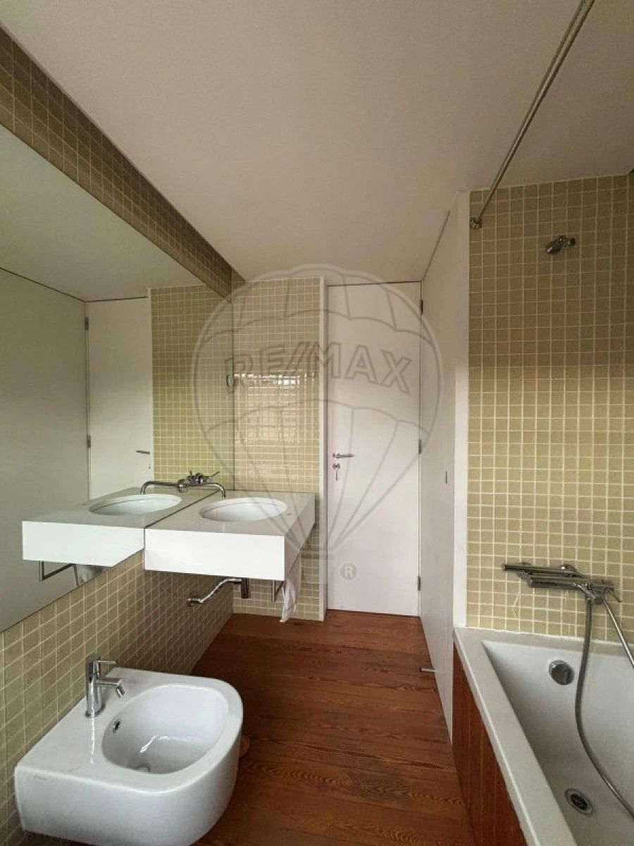 Moradia T3 para Venda em Braga (Maximinos, Sé e Cividade) Foto 31