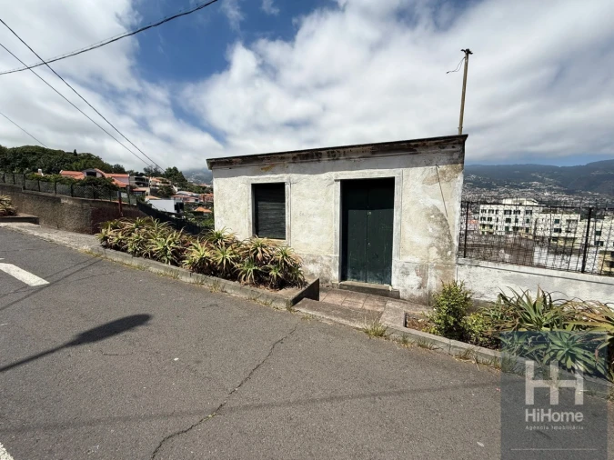 Moradia T2 para Venda em São Martinho Foto 2
