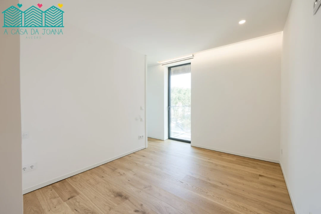 Apartamento T2 para Venda em Glória e Vera Cruz Foto 24