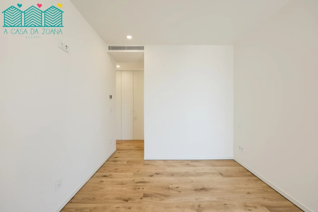 Apartamento T2 para Venda em Glória e Vera Cruz Foto 26