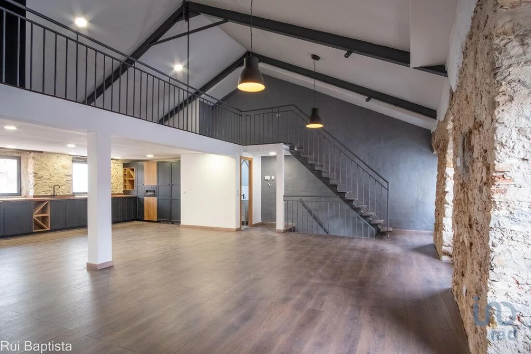 Prédio para Venda em Monchique Foto 1