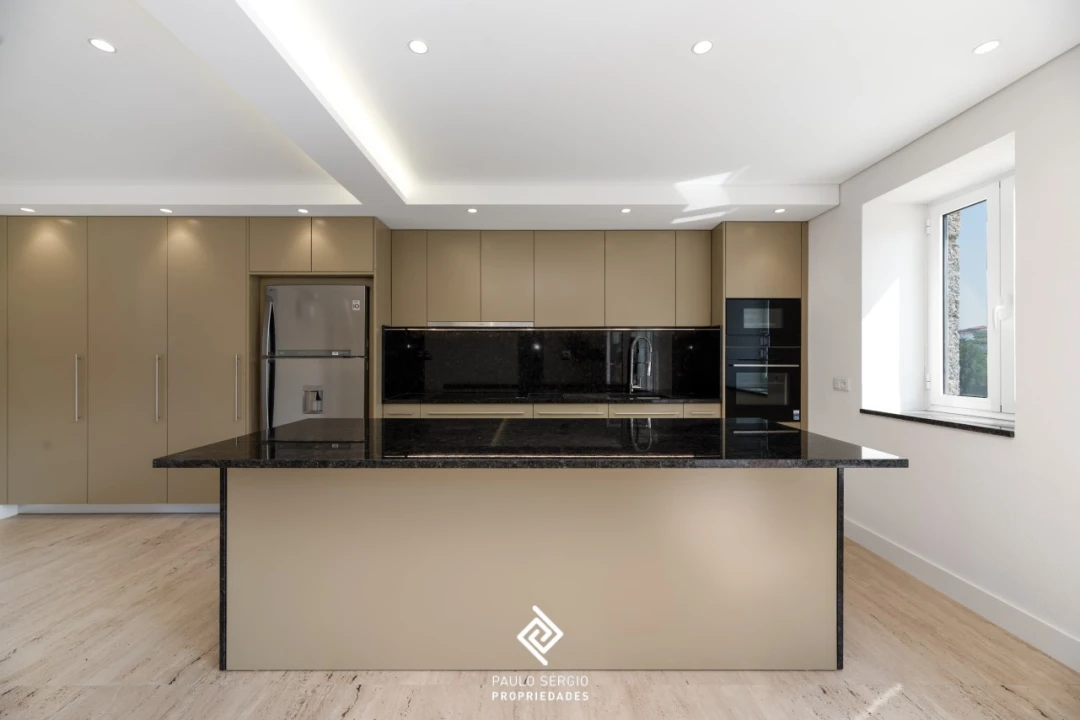 Moradia T5 para Venda em Macieira da Lixa e Caramos Foto 8