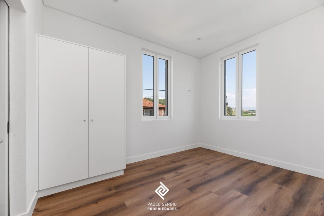 Moradia T5 para Venda em Macieira da Lixa e Caramos Foto 22