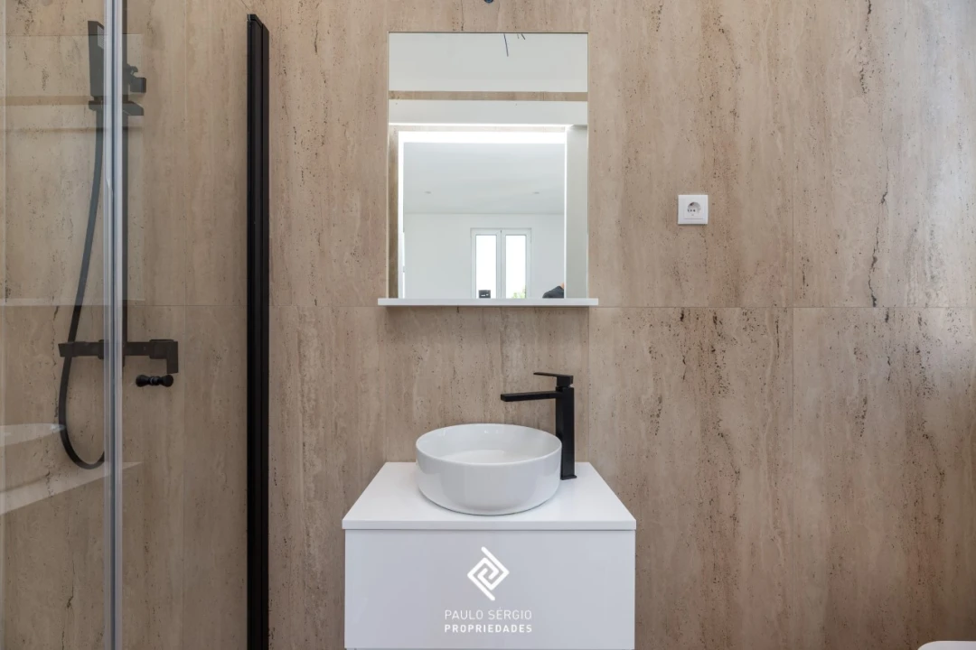 Moradia T5 para Venda em Macieira da Lixa e Caramos Foto 24