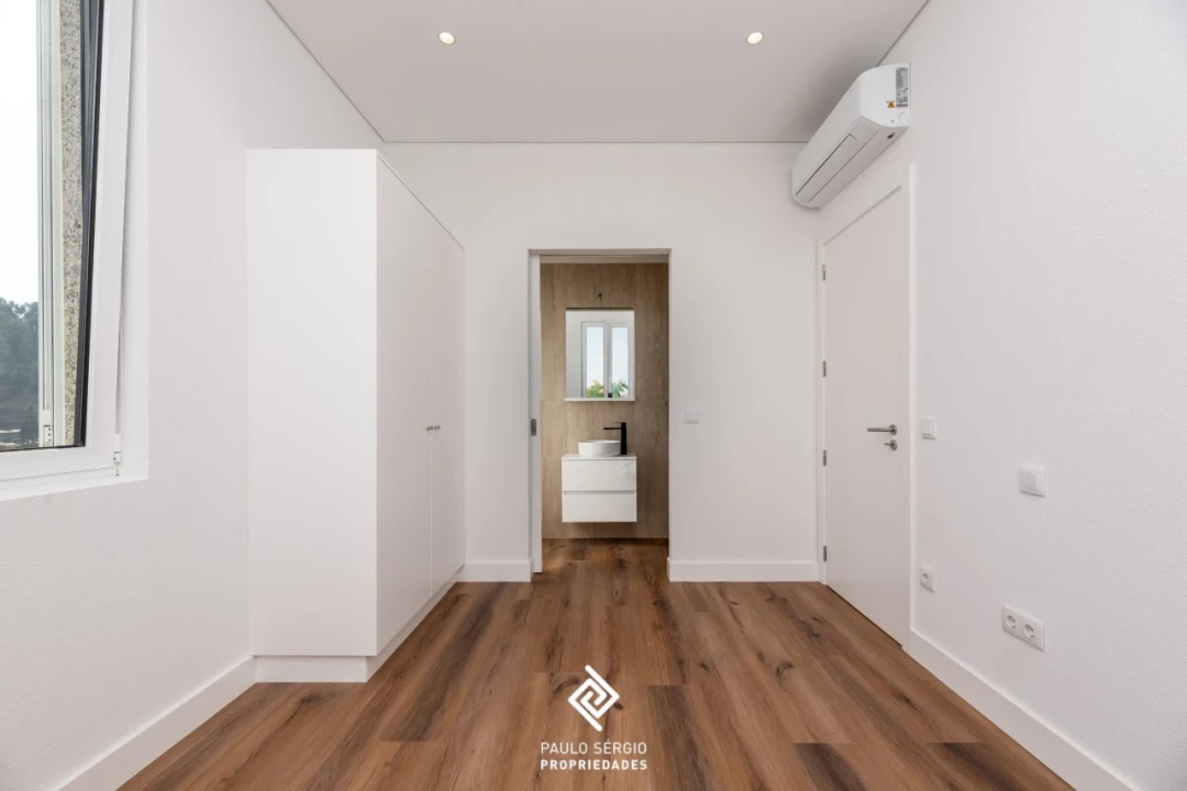 Moradia T5 para Venda em Macieira da Lixa e Caramos Foto 26