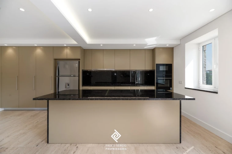 Moradia T5 para Venda em Macieira da Lixa e Caramos Foto 8