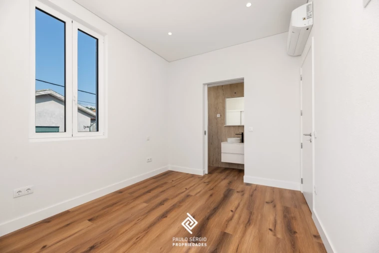 Moradia T5 para Venda em Macieira da Lixa e Caramos Foto 17