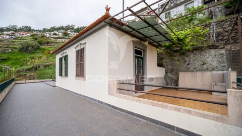 Moradia T3 para Venda em Camara de Lobos