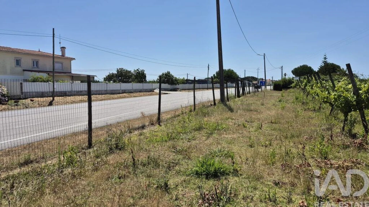 Terreno para Venda em Parceiros e Azoia Foto 5