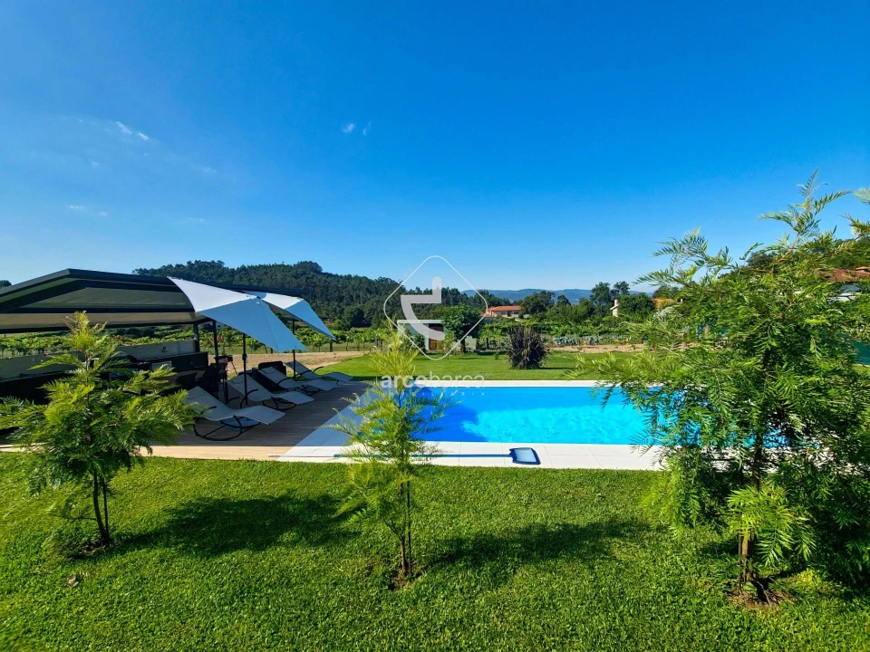 Moradia T5 para Venda em Arcos de Valdevez (São Paio) e Giela Foto 6