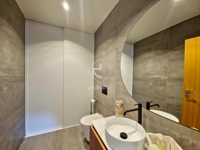 Moradia T5 para Venda em Arcos de Valdevez (São Paio) e Giela Foto 12