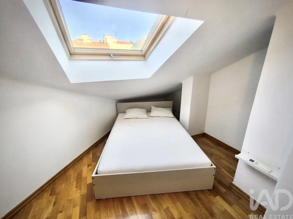 Apartamento T3 para Arrendamento em Arroios Foto 24