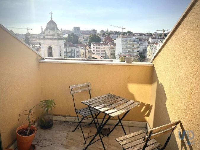 Apartamento T3 para Arrendamento em Arroios Foto 6