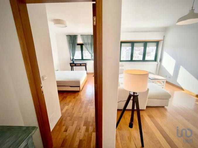 Apartamento T3 para Arrendamento em Arroios Foto 14