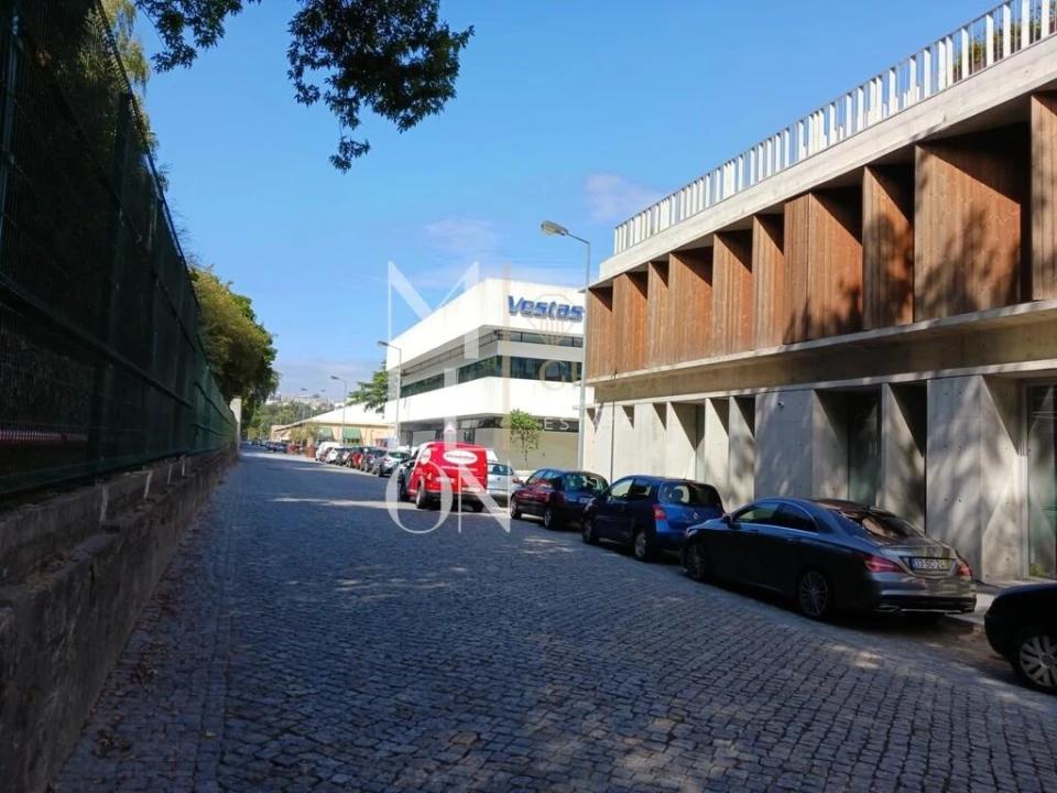 Terreno para Venda em Custóias, Leça do Balio e Guifões Foto 2