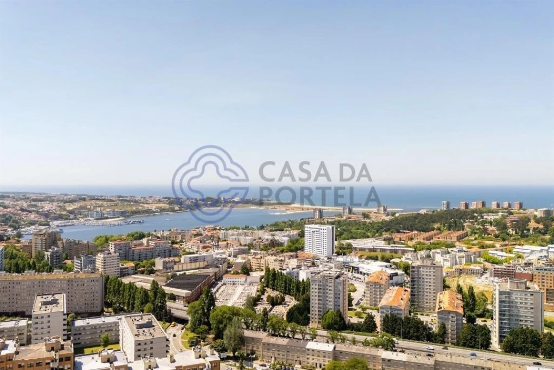 Apartamento T4 para Venda em Ramalde Foto 50