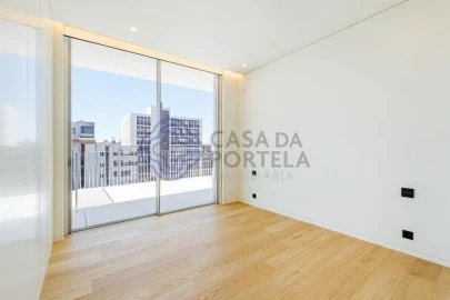 Apartamento T4 para Venda em Ramalde