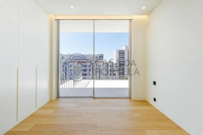 Apartamento T4 para Venda em Ramalde