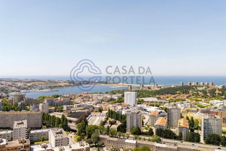Apartamento T4 para Venda em Ramalde Foto 50