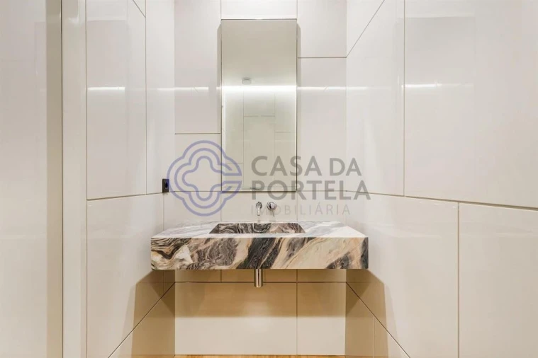 Apartamento T4 para Venda em Ramalde Foto 28