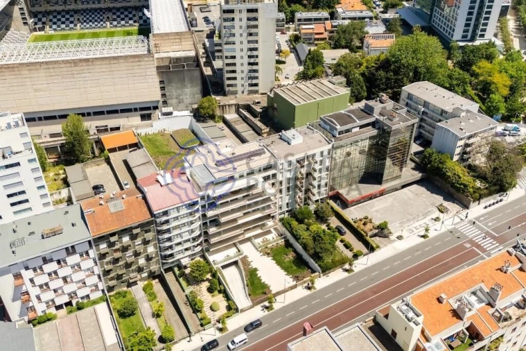 Apartamento T4 para Venda em Ramalde Foto 43