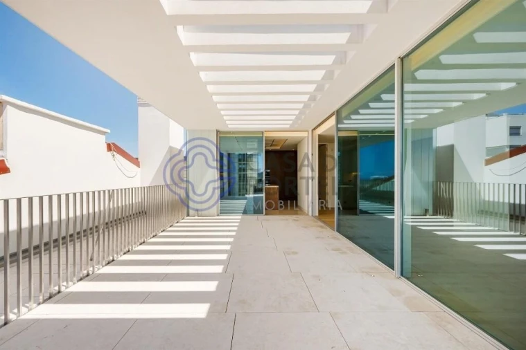 Apartamento T4 para Venda em Ramalde Foto 30