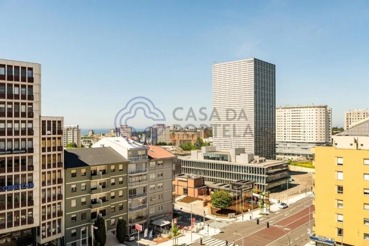 Apartamento T4 para Venda em Ramalde Foto 45