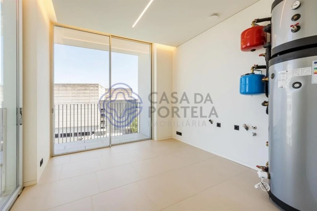 Apartamento T4 para Venda em Ramalde Foto 12
