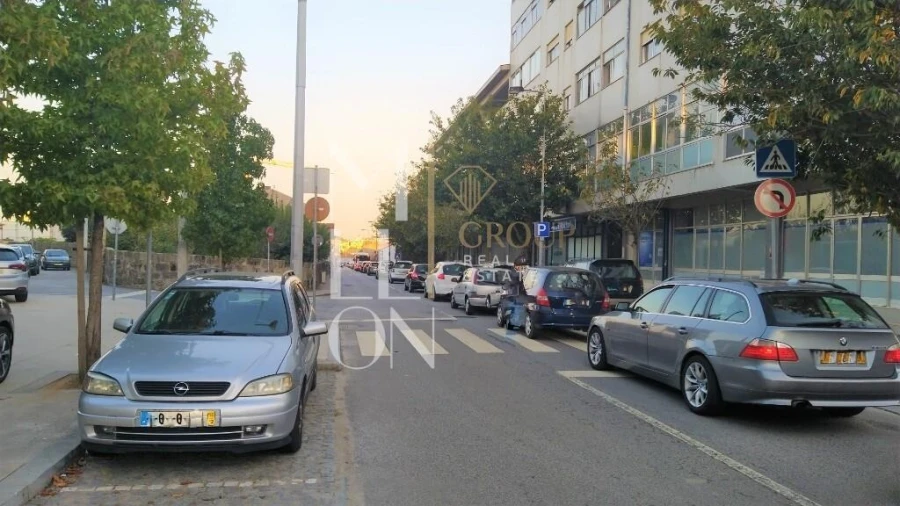 Terreno para Venda em São Mamede de Infesta e Senhora da Hora Foto 4