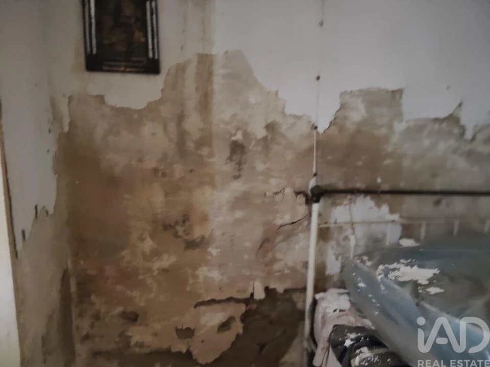 Moradia T2 para Venda em Castanheira de Pêra e Coentral Foto 22