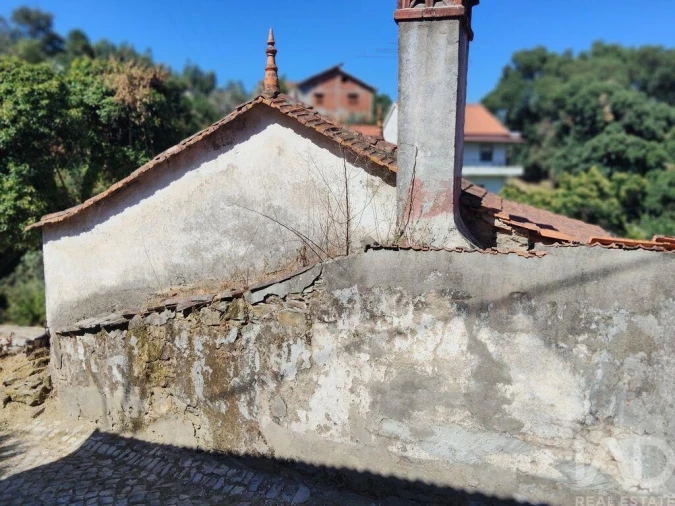 Moradia T2 para Venda em Castanheira de Pêra e Coentral Foto 20