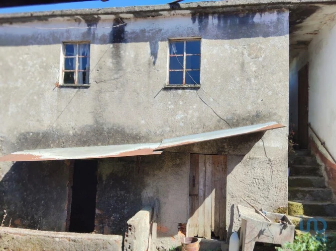 Moradia T2 para Venda em Castanheira de Pêra e Coentral Foto 12