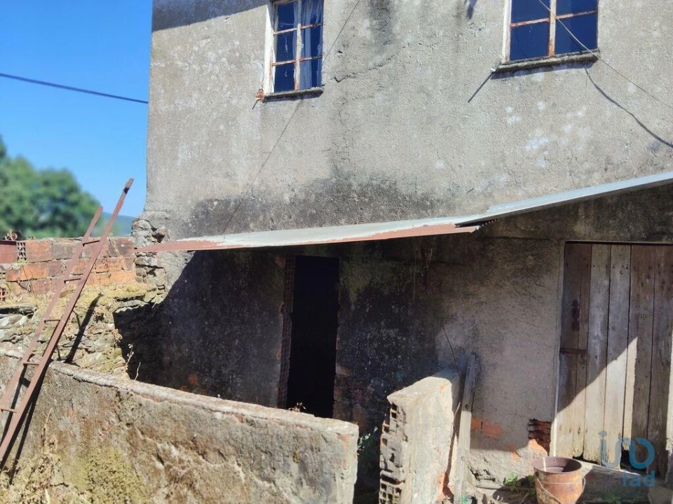 Moradia T2 para Venda em Castanheira de Pêra e Coentral Foto 6