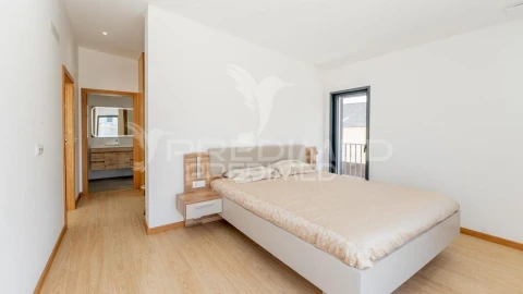 Moradia T4 para Venda em Silveira