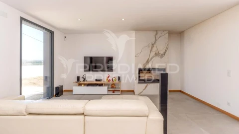 Moradia T4 para Venda em Silveira