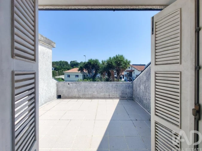 Moradia T4 para Venda em Canidelo Foto 20