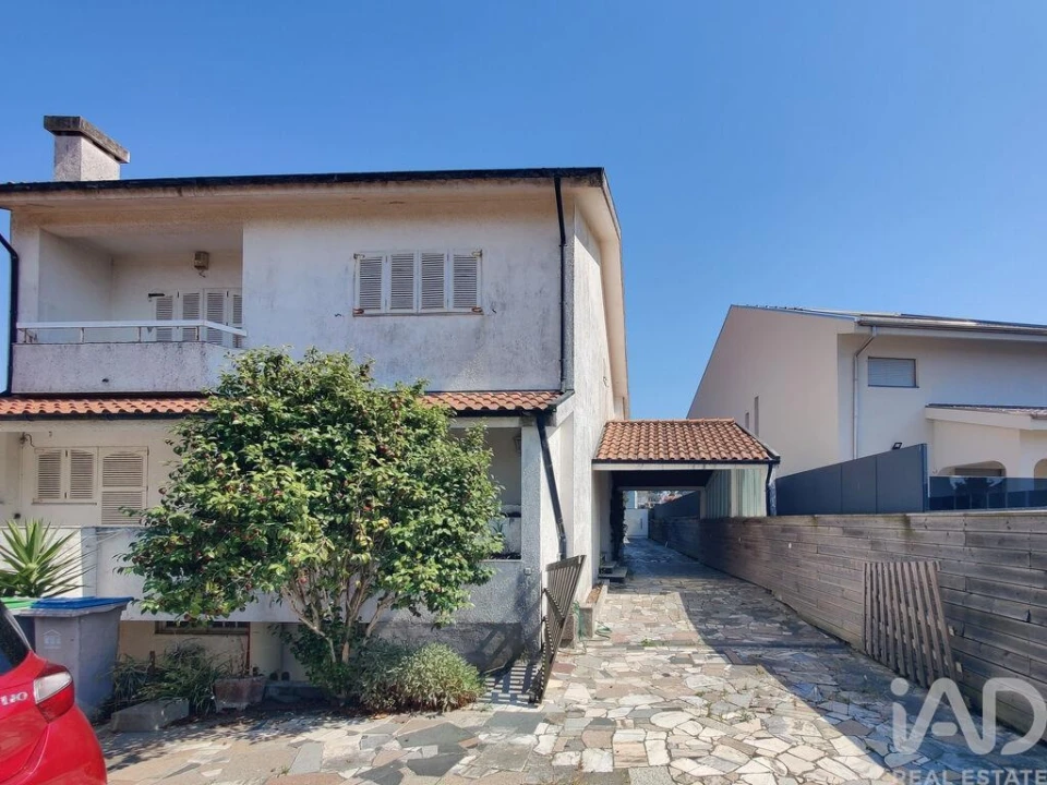 Moradia T4 para Venda em Canidelo Foto 37