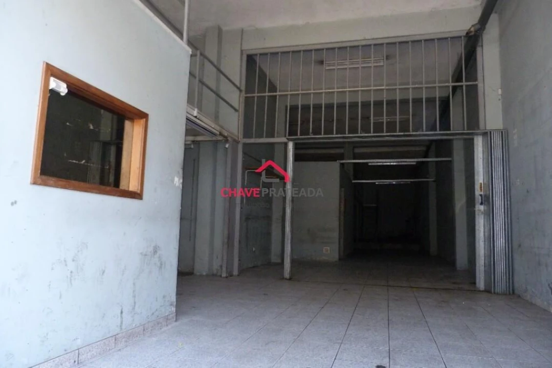 Armazém para Arrendamento em Braga (São José de São Lázaro e São João do Souto) Foto 4