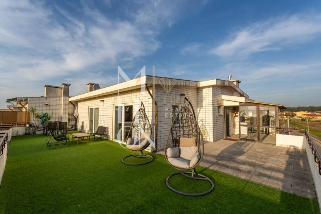 Apartamento T3 para Venda em Vila Chã Foto 12