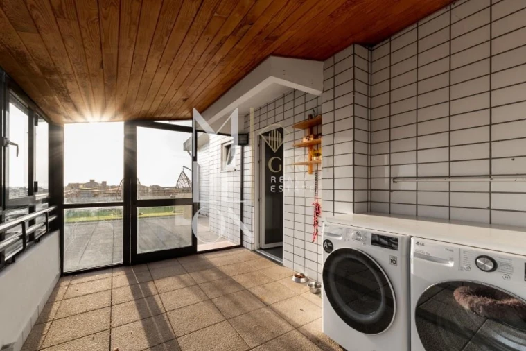 Apartamento T3 para Venda em Vila Chã Foto 11