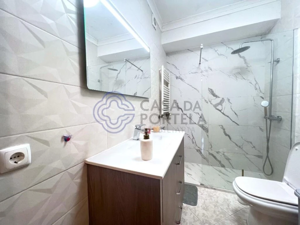 Apartamento T2 para Venda em Pedroso e Seixezelo Foto 16