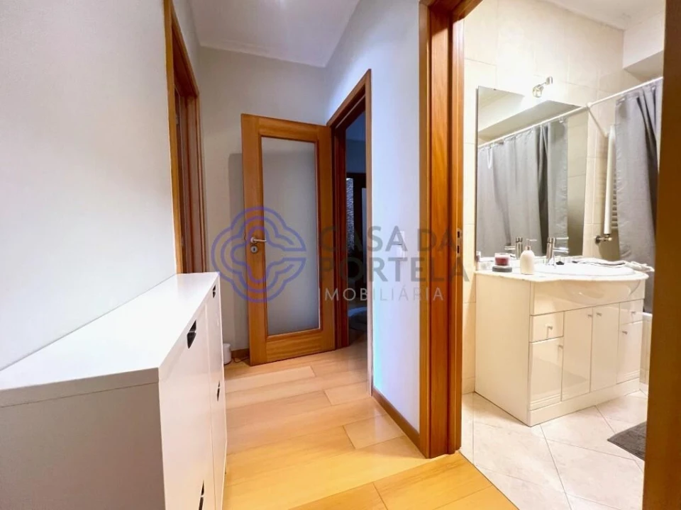 Apartamento T2 para Venda em Pedroso e Seixezelo Foto 13