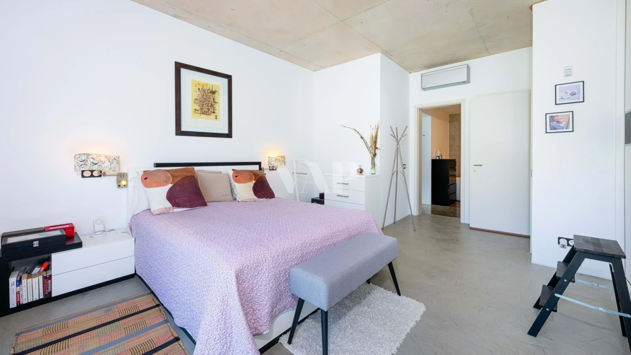 Moradia T4 para Venda em Almancil Foto 10