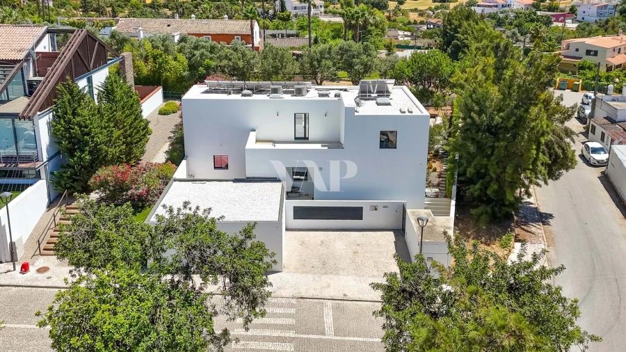 Moradia T4 para Venda em Almancil Foto 34